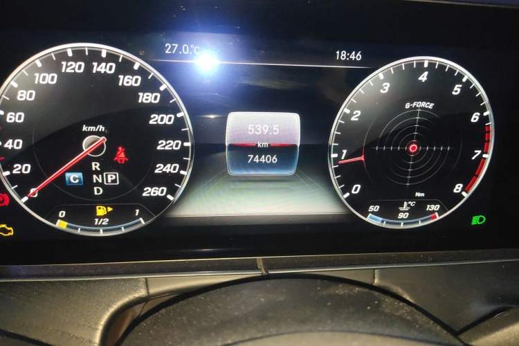 Used Mercedes-Benz E-Class 2018 Facelift E 200 L Sport Edition Odometer Close Up