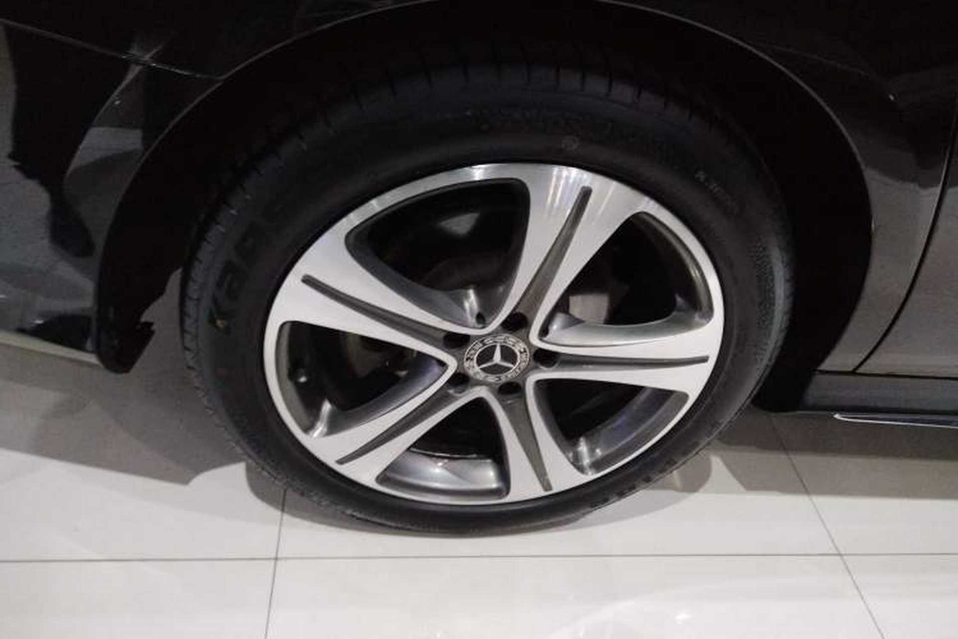 Used Mercedes-Benz E-Class 2018 Facelift E 200 L Sport Edition Right Rear Wheel Hub