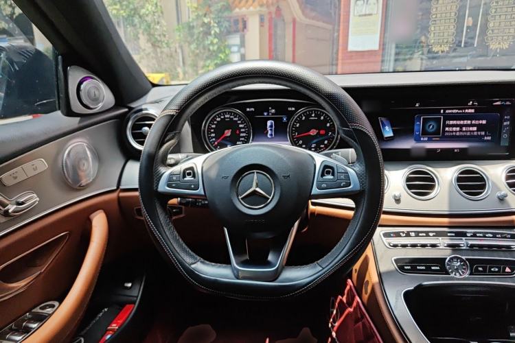 Used Mercedes-Benz E-Class 2018 E 300 Sport Edition Steering Wheel
