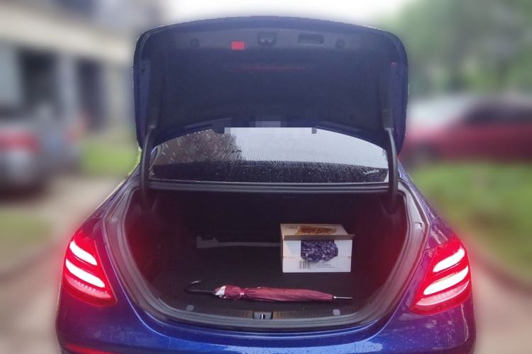 Used Mercedes-Benz E-Class 2018 Facelift E 200 L Sport Edition Trunk