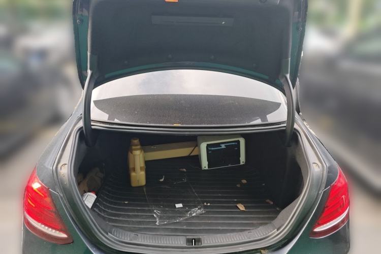 Used Mercedes-Benz E-Class 2018 Facelift E 200 L Trunk
