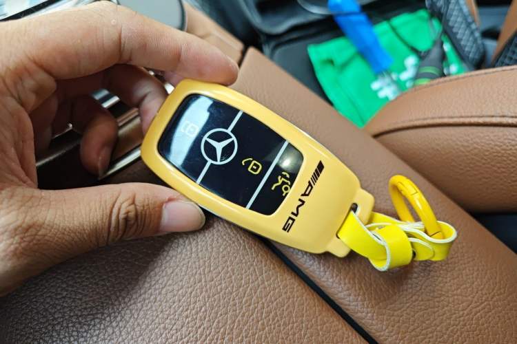 Used Mercedes-Benz E-Class 2018 E 300 Sport Edition Vehicle Key