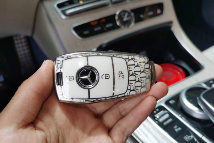 Used Mercedes-Benz E-Class 2018 E 200 Coupe Vehicle Key