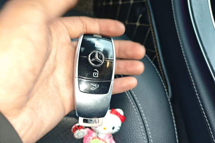 Used Mercedes-Benz E-Class 2018 Restyled E 300 L Sport Luxury Edition Vehicle Key