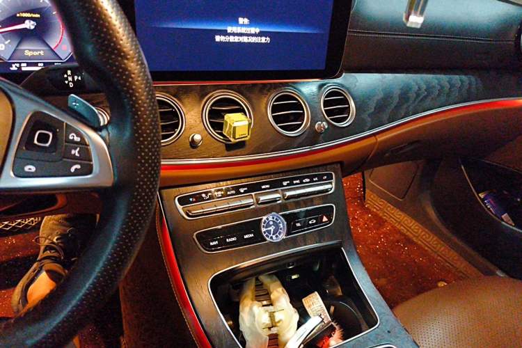 Used Mercedes-Benz E-Class 2018 Restyled E 300 L Sporty and Stylish Edition Audio And AC Panel