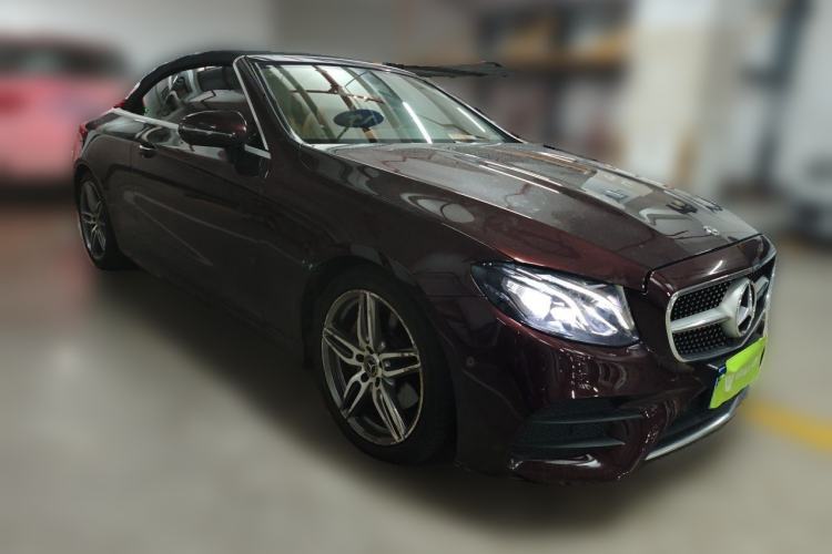 Used Mercedes-Benz E-Class 2018 E 200 Convertible Coupe Front Right 45 Deg