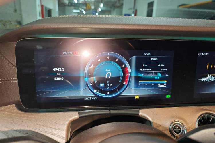 Used Mercedes-Benz E-Class 2018 E 200 Convertible Coupe Instrument Cluster
