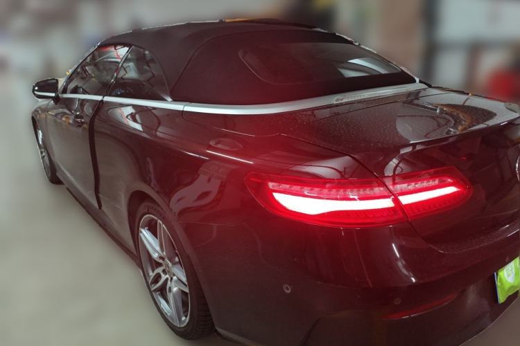 Used Mercedes-Benz E-Class 2018 E 200 Convertible Coupe Rear Left 45 Deg