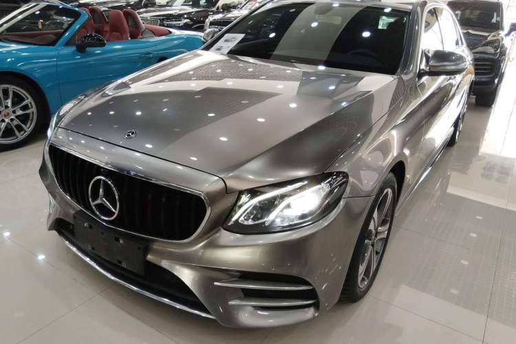 Used Mercedes-Benz E-Class 2018 E 200 L Sport Edition Guazi used car, China used car export, Used car for sale, Used cars, Cheapest cars for sale