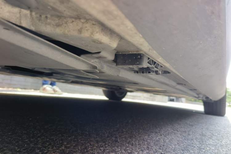 Used Mercedes-Benz E-Class 2018 E 200 Sport Edition Chassis Front Left
