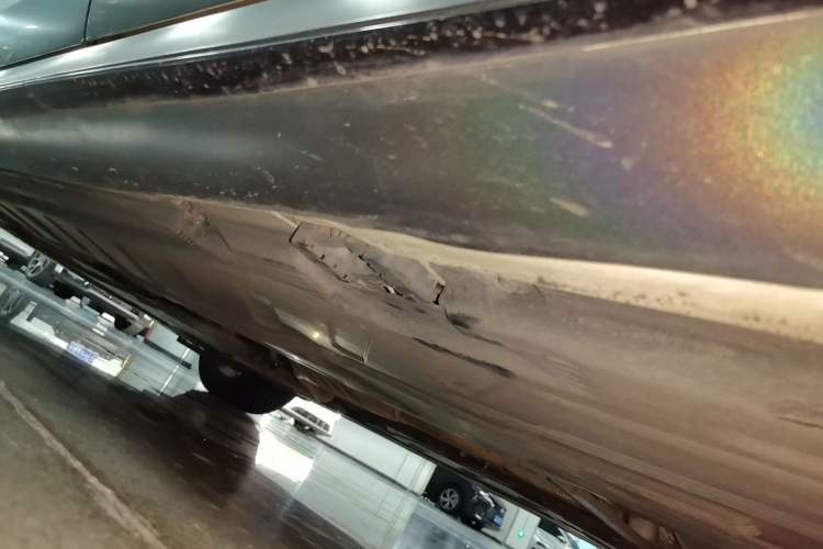 Used Mercedes-Benz E-Class 2018 E 300 L Sport Luxury Edition Chassis Rear Left