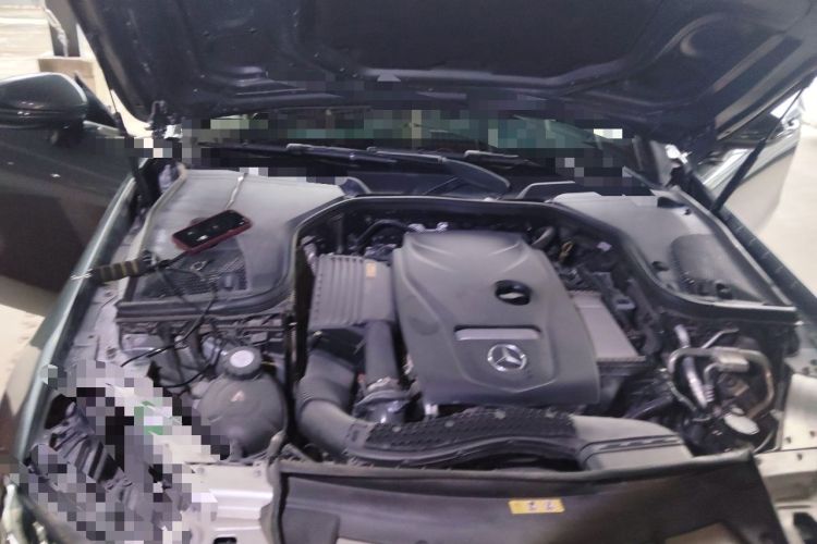 Used Mercedes-Benz E-Class 2018 E 200 Coupe Engine Bay Right