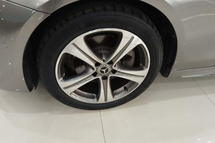 Used Mercedes-Benz E-Class 2018 E 200 L Sport Edition Exterior 2