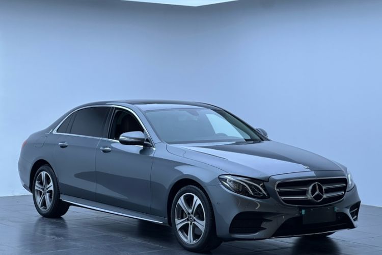 Used Mercedes-Benz E-Class 2018 Facelift E 200 L Sport Edition Exterior 5