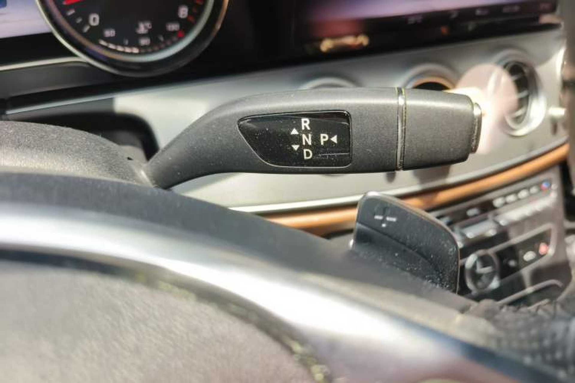 Used Mercedes-Benz E-Class 2018 E 200 Sport Edition Gear Lever