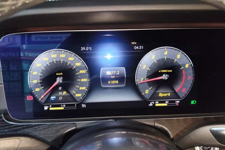 Used Mercedes-Benz E-Class 2018 E 200 Coupe Instrument Cluster