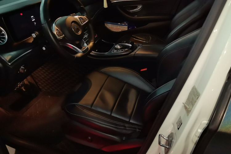 Used Mercedes-Benz E-Class 2018 E 300 L Sport Luxury Edition Left Front Seat