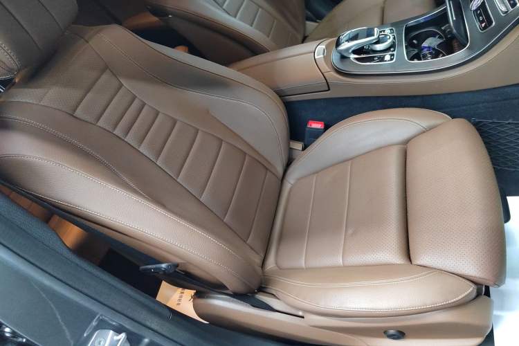 Used Mercedes-Benz E-Class 2018 Facelift E 200 L Sport Edition Right Front Seat