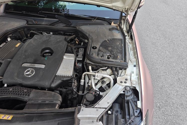 Used Mercedes-Benz E-Class 2018 Restyled E 300 L Sporty and Stylish Edition Engine Bay Left
