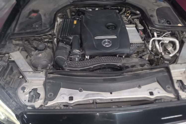 Used Mercedes-Benz E-Class 2018 Facelift E 200 L Sport Edition Engine Bay