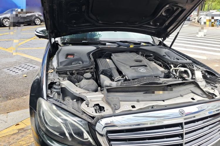 Used Mercedes-Benz E-Class 2018 E 300 L Luxury Model Engine Bay Right