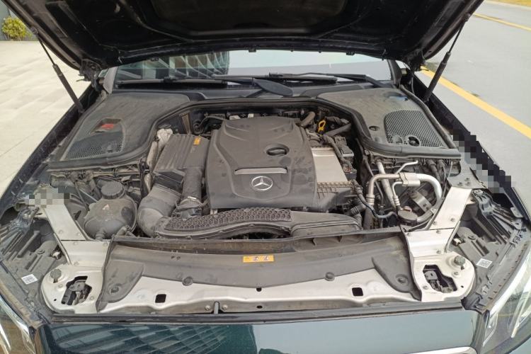 Used Mercedes-Benz E-Class 2018 E 200 4MATIC Coupe Engine Bay