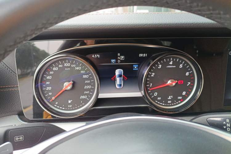 Used Mercedes-Benz E-Class 2018 E 200 4MATIC Coupe Instrument Cluster