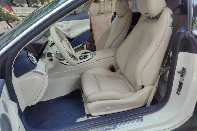 Used Mercedes-Benz E-Class 2018 E 200 4MATIC Convertible Coupe Left Front Seat