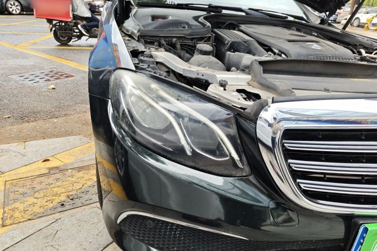 Used Mercedes-Benz E-Class 2018 E 300 L Luxury Model Right Front Headlight
