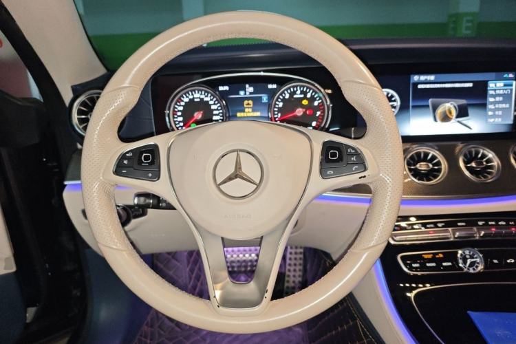 Used Mercedes-Benz E-Class 2018 E 200 Coupe Steering Wheel