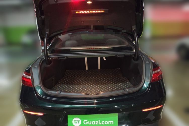 Used Mercedes-Benz E-Class 2018 E 200 Coupe Trunk