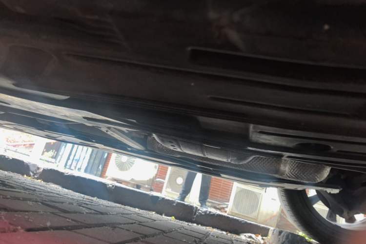 Used Mercedes-Benz E-Class 2018 Facelift E 200 L 4MATIC Chassis Rear Left