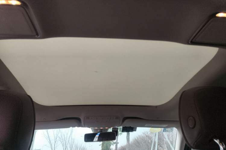 Used Mercedes-Benz E-Class 2018 E 300 L Sporty and Stylish Model Headliner