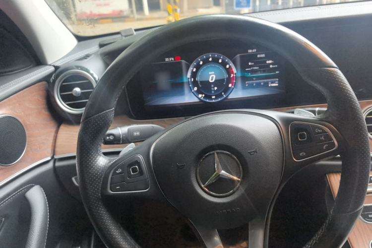 Used Mercedes-Benz E-Class 2018 Facelift E 200 L 4MATIC Steering Wheel