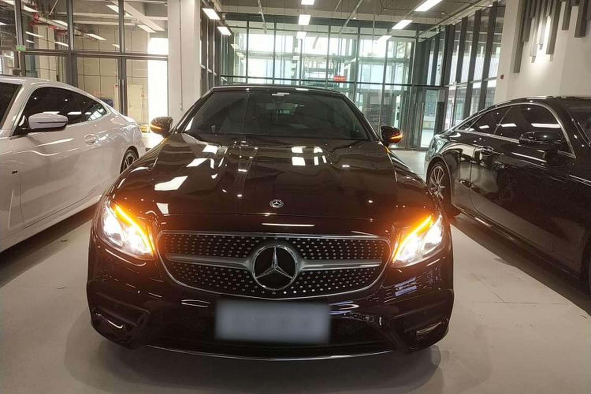 Used Mercedes-Benz E-Class 2018 E 200 Convertible Coupe Front