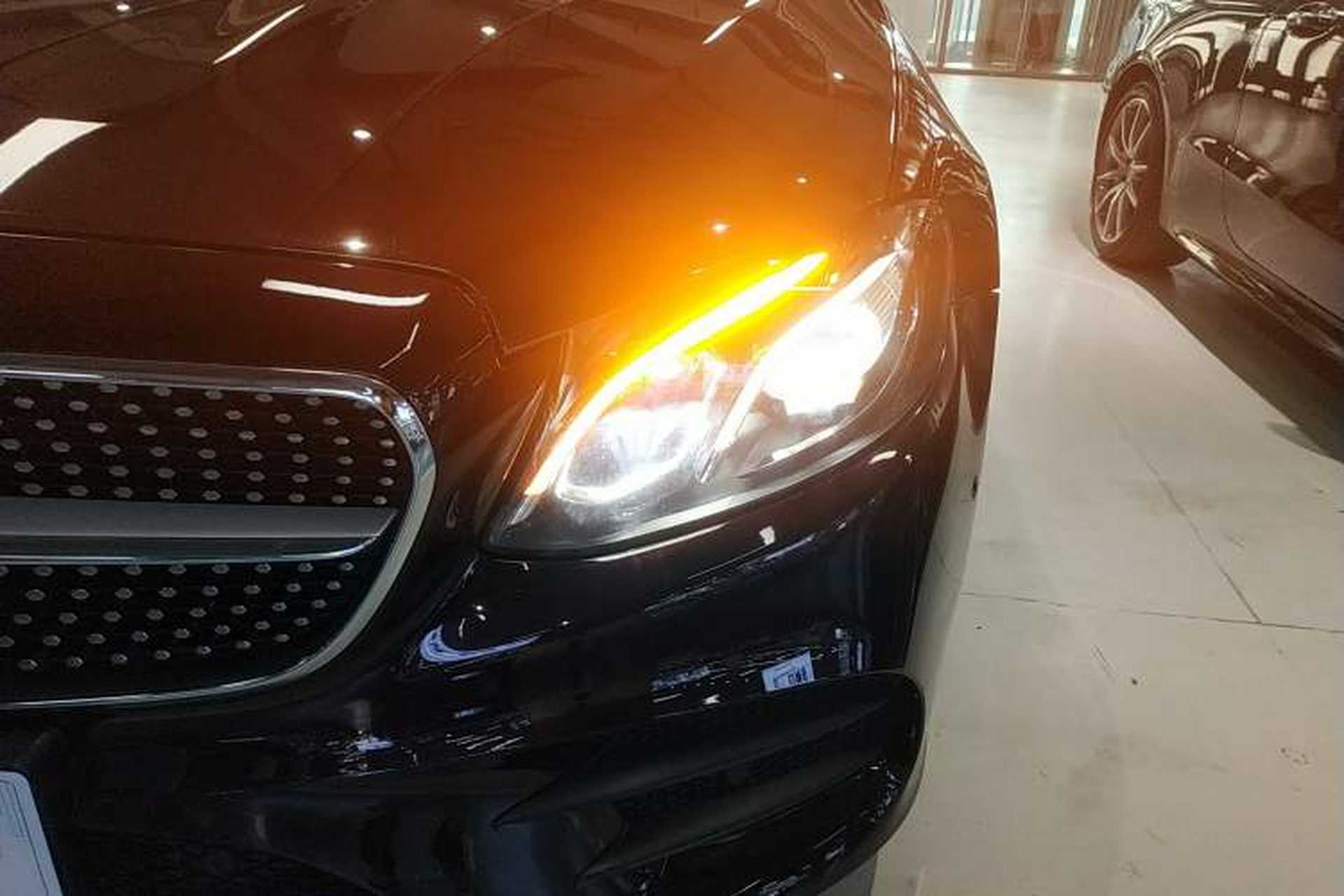 Used Mercedes-Benz E-Class 2018 E 200 Convertible Coupe Left Front Headlight