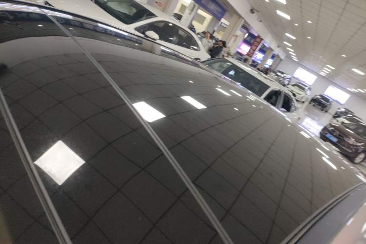 Used Mercedes-Benz E-Class 2018 E 300 Sport Edition Roof