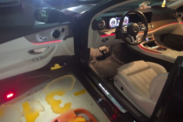 Used Mercedes-Benz E-Class 2018 E 200 Coupe Driver Seat