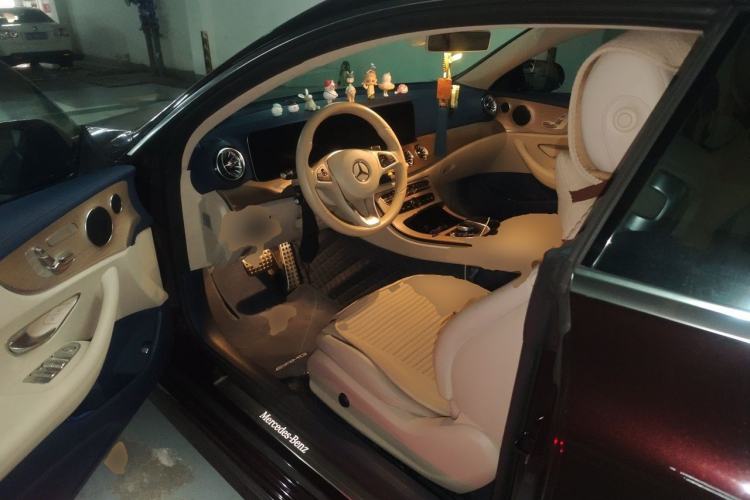 Used Mercedes-Benz E-Class 2018 E 200 Coupe Driver Seat