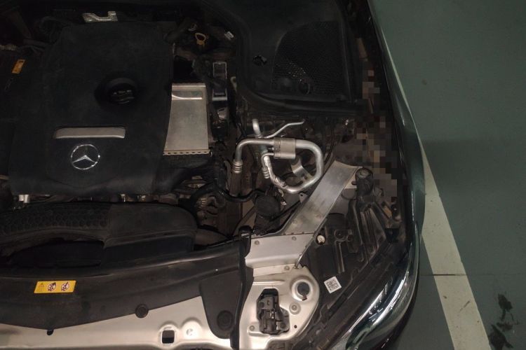 Used Mercedes-Benz E-Class 2018 E 200 Coupe Engine Bay Left