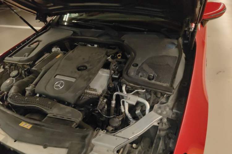 Used Mercedes-Benz E-Class 2018 E 200 Convertible Coupe Engine Bay Left