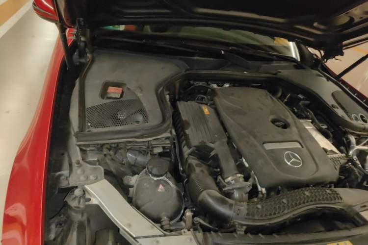 Used Mercedes-Benz E-Class 2018 E 200 Convertible Coupe Engine Bay Right