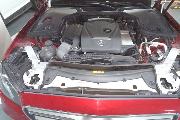 Used Mercedes-Benz E-Class 2018 E 200 L Sport Edition Engine Bay