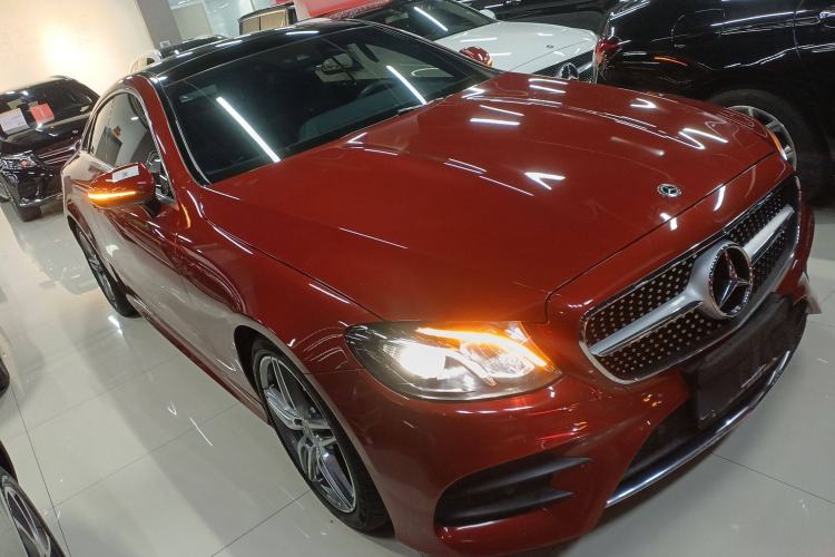 Used Mercedes-Benz E-Class 2018 E 200 Coupe Front Right 45 Deg
