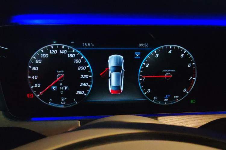 Used Mercedes-Benz E-Class 2018 E 200 Coupe Instrument Cluster