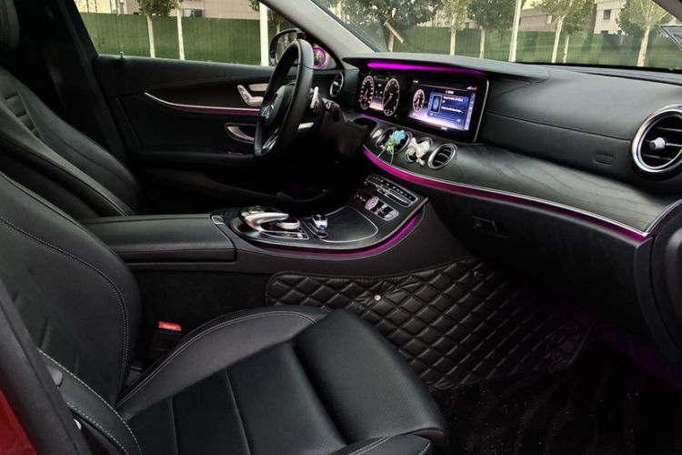 Used Mercedes-Benz E-Class 2018 E 200 L Sport Edition Interior 4