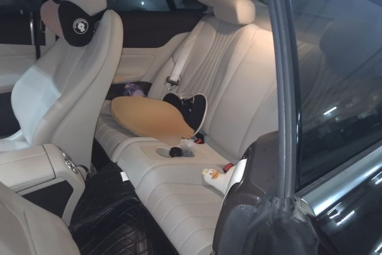 Used Mercedes-Benz E-Class 2018 E 200 Coupe Left Rear Seat