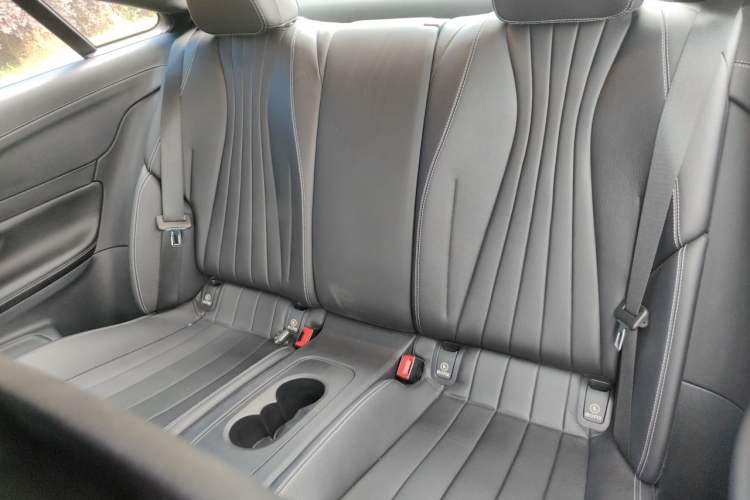 Used Mercedes-Benz E-Class 2018 E 200 4MATIC Coupe Left Rear Seat