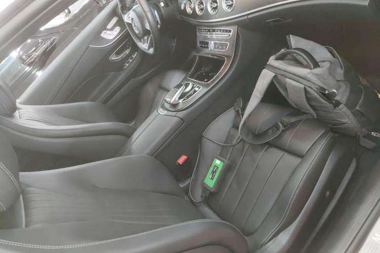 Used Mercedes-Benz E-Class 2018 E 200 Coupe Right Front Seat