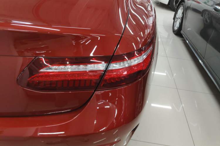 Used Mercedes-Benz E-Class 2018 E 200 Coupe Right Rear Taillight